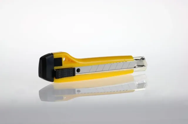 Fenceshop Cutter Lama Spezzabile Acciaio Corpo ABS Bloccalama