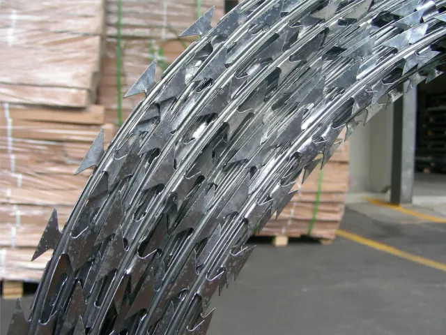 Fenceshop Concertina Filo Zincato a Lame Rotolo Sicurezza